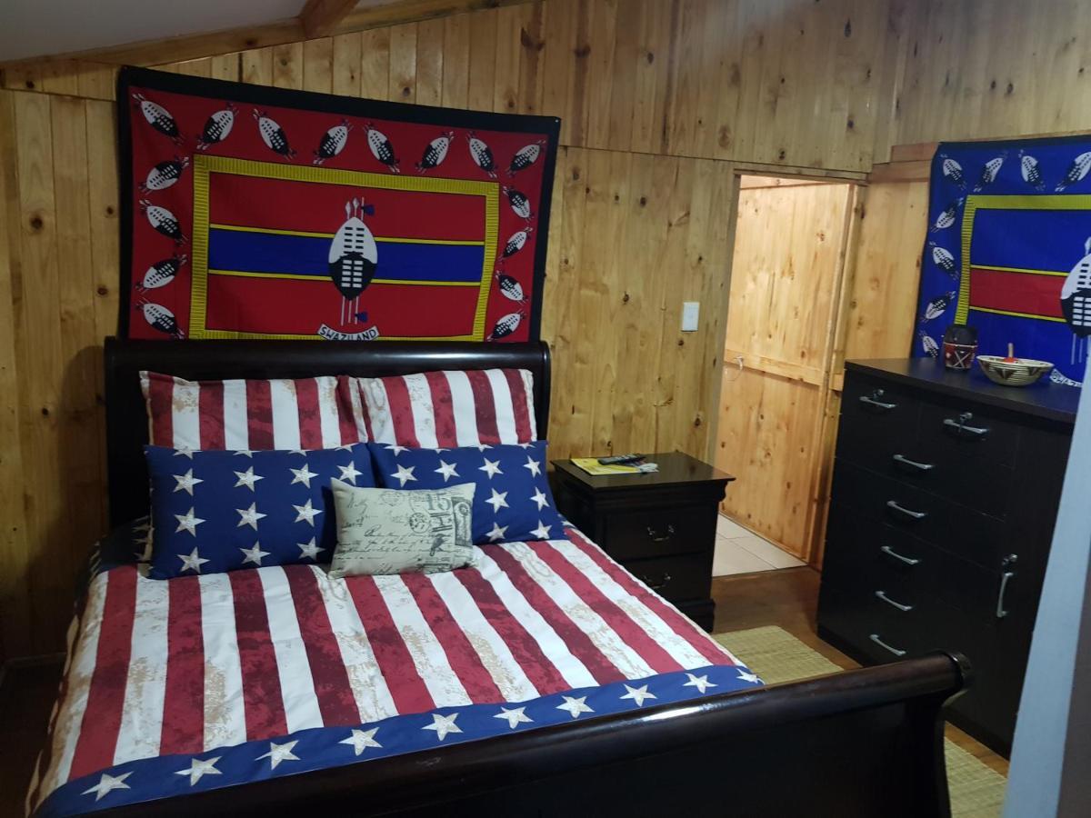 Good 2 Go Guest House Беноні Екстер'єр фото